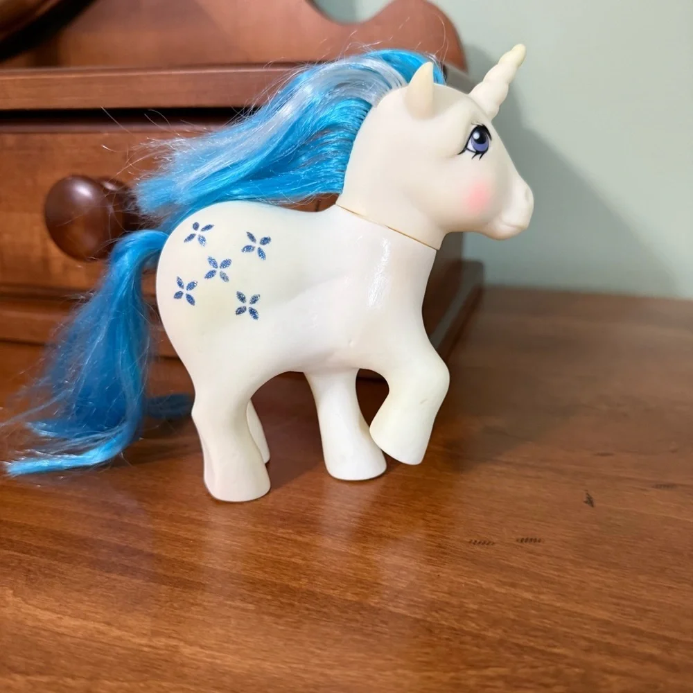 Vintage my little pony unicorn pair 1981 & 1983‎